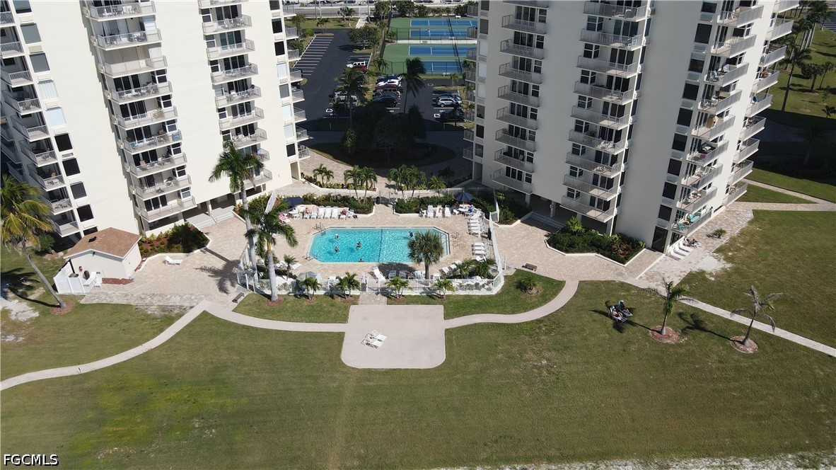1 Bed Waterfront Home for Sale in Fort Myers Beach, photo 22