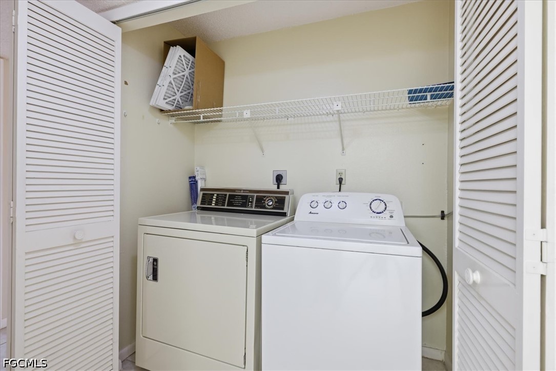 2 Bed Condominium for Sale in Fort Myers, photo 22