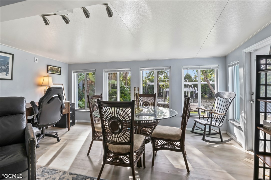 2 Bed Waterfront Home for Sale in Pine Island Cove, photo 22