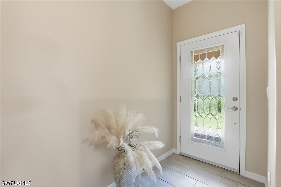 2 Bed Waterfront Home for Sale in Naples, photo 22