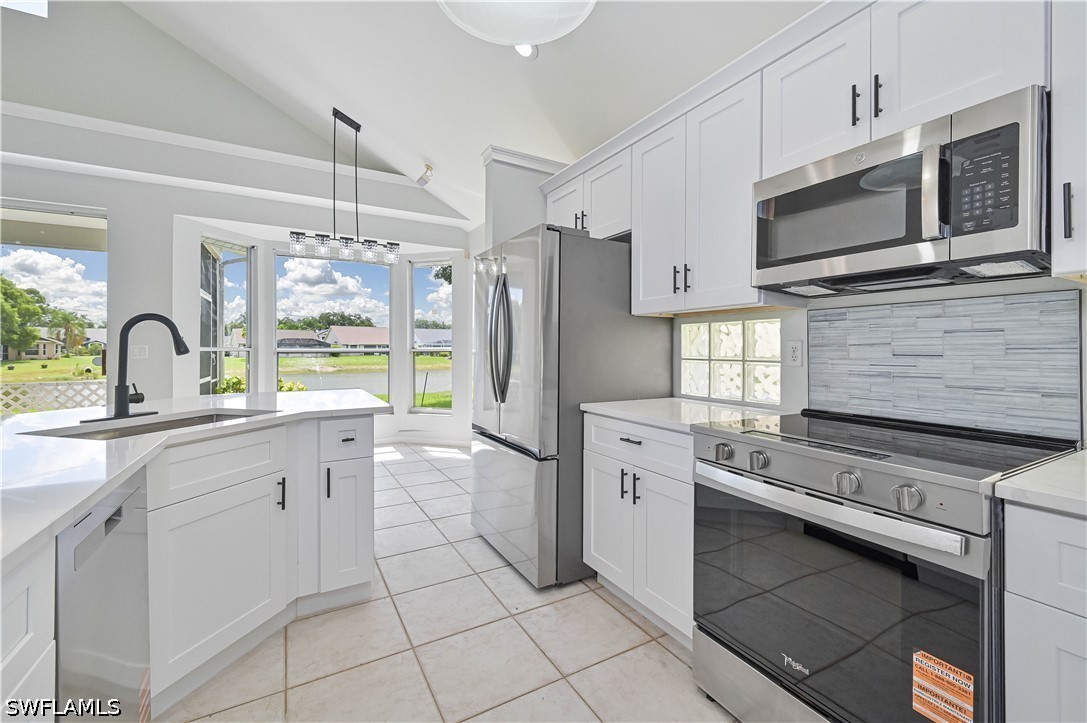 4 Bed Waterfront Home for Sale in Fort Myers, photo 22