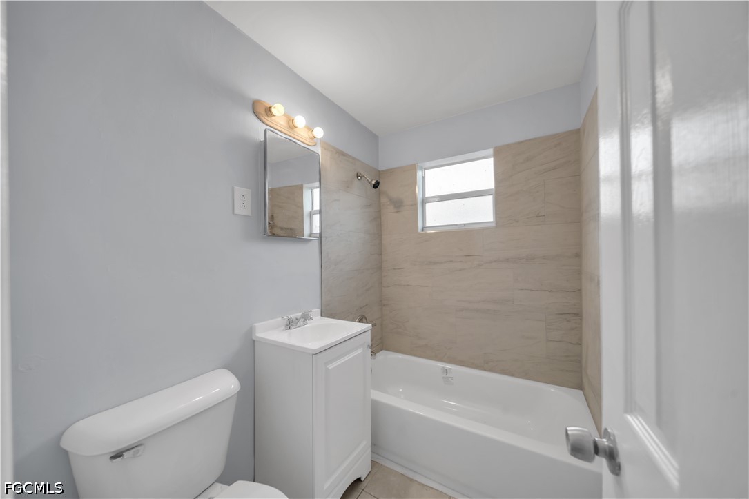 4 Bed SingleFamilyResidence for Sale in Brookhill, photo 22
