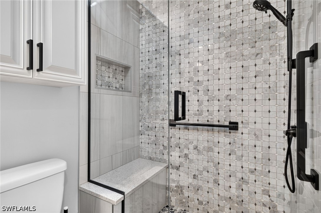 2 Bed Waterfront Home for Sale in Island Walk, photo 22