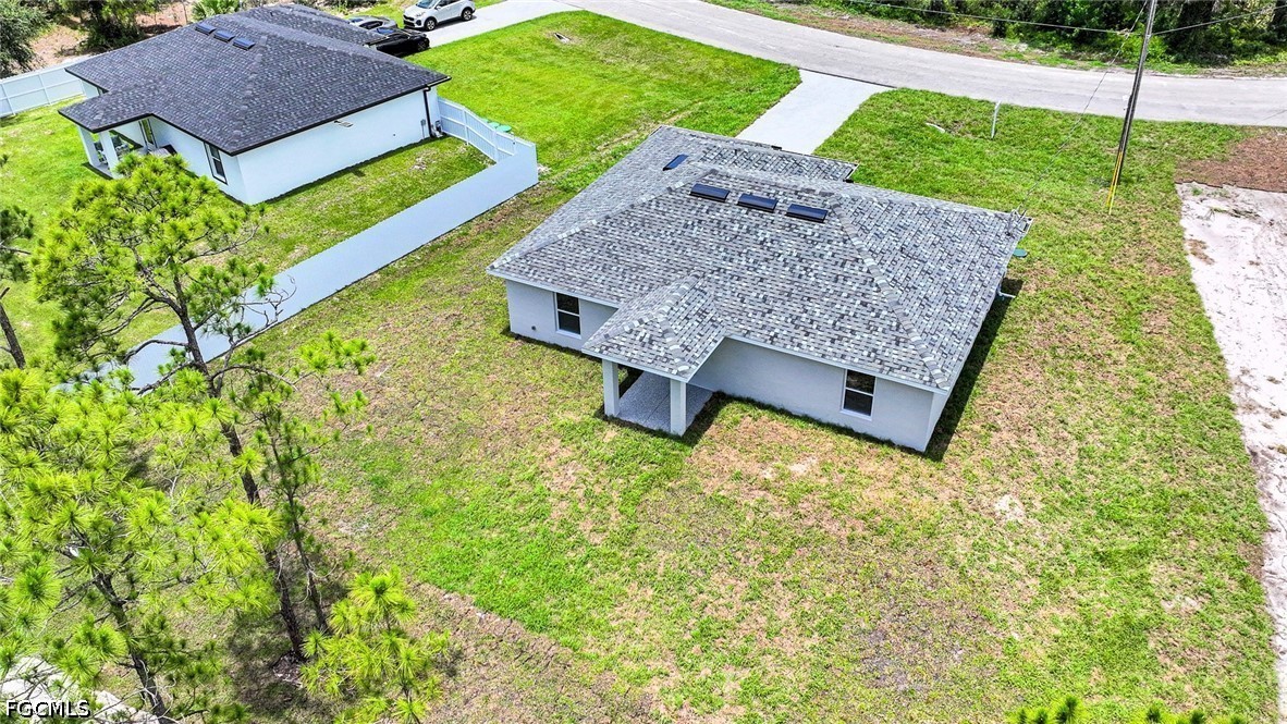 3 Bed SingleFamilyResidence for Sale in Mirror Lakes, photo 22