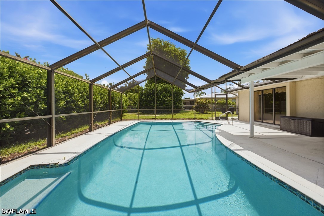 3 Bed Pool Home for Sale in Fort Myers Villas, photo 22