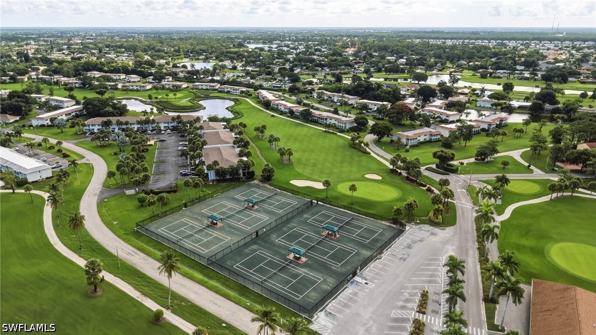 2 Bed Condominium for Sale in Naples, photo 22
