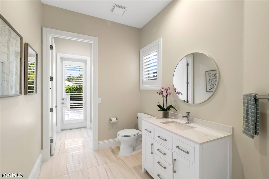 3 Bed Pool Home for Sale in Verona Lago, photo 22