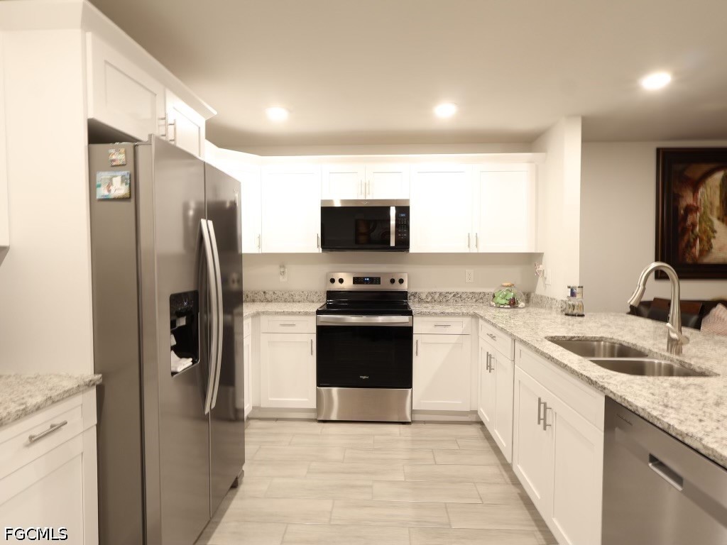 6 Bed Duplex for Sale in Fort Myers, photo 22