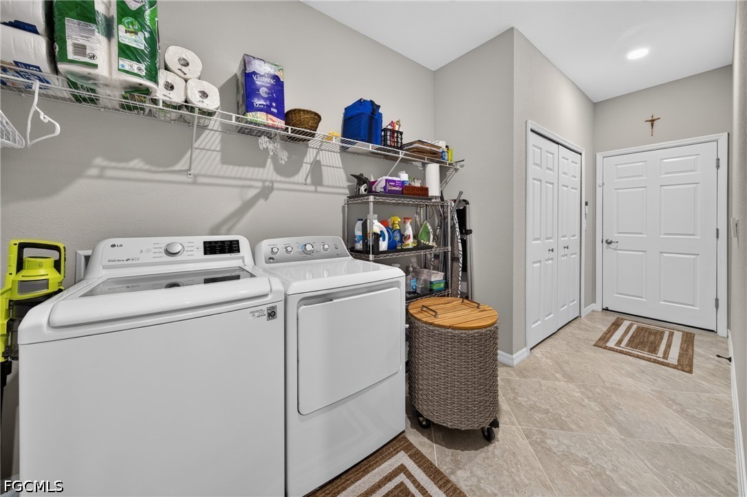 3 Bed SingleFamilyResidence for Sale in Castalina, FL — photo 22