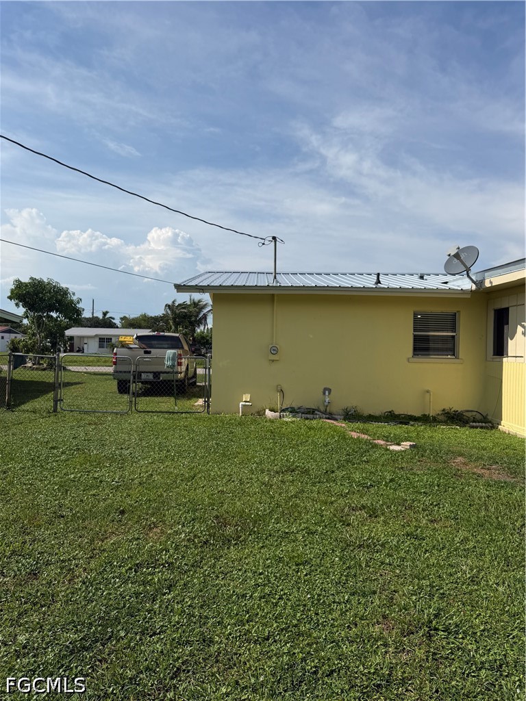 3 Bed Waterfront Home for Sale in Clewiston, FL — photo 22