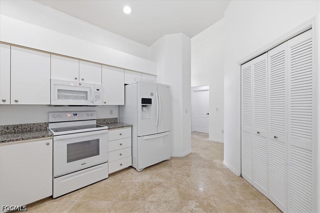 3 Bed SingleFamilyResidence for Sale in Fort Myers, FL — photo 22