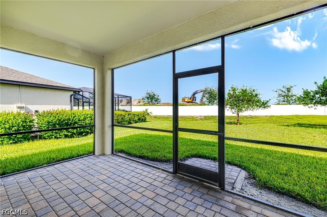 3 Bed SingleFamilyResidence for Sale in Portico, FL — photo 22