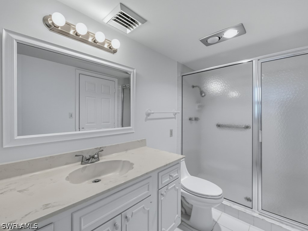 3 Bed Condominium for Sale in Westgate, photo 22
