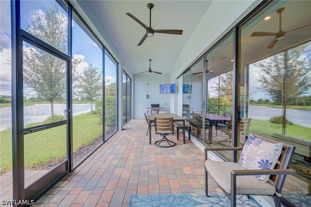 5 Bed SingleFamilyResidence for Sale in Avalon Park, FL — photo 22