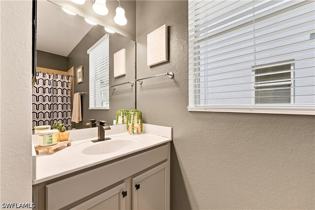 4 Bed Waterfront Home for Sale in Naples, FL, $649,999 — photo 22