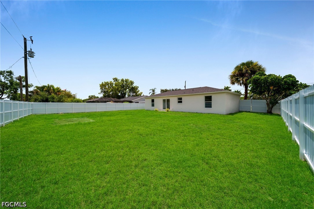 3 Bed SingleFamilyResidence for Sale in Cape Coral, FL — photo 22