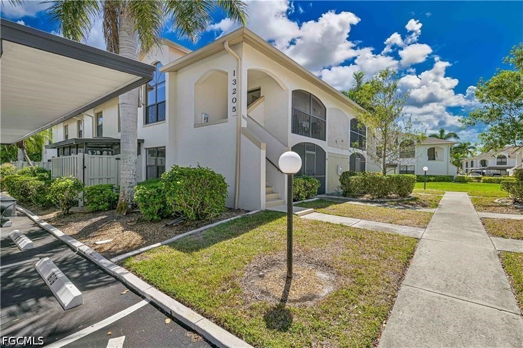 2 Bed Condominium for Sale in Fort Myers, FL, $167,500 — photo 22