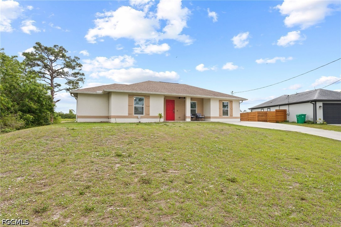 2 Bed SingleFamilyResidence for Sale in Port Labelle, FL — photo 22