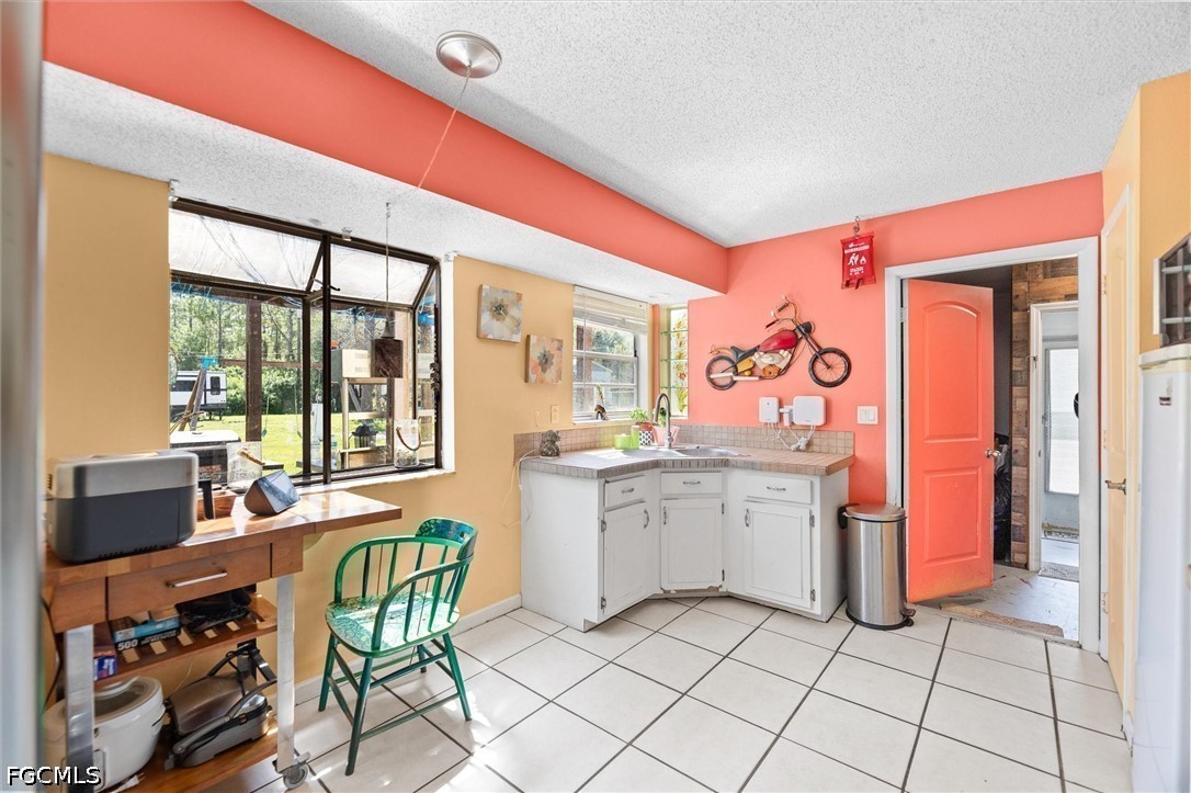 2 Bed SingleFamilyResidence for Sale in Lehigh Acres, photo 22