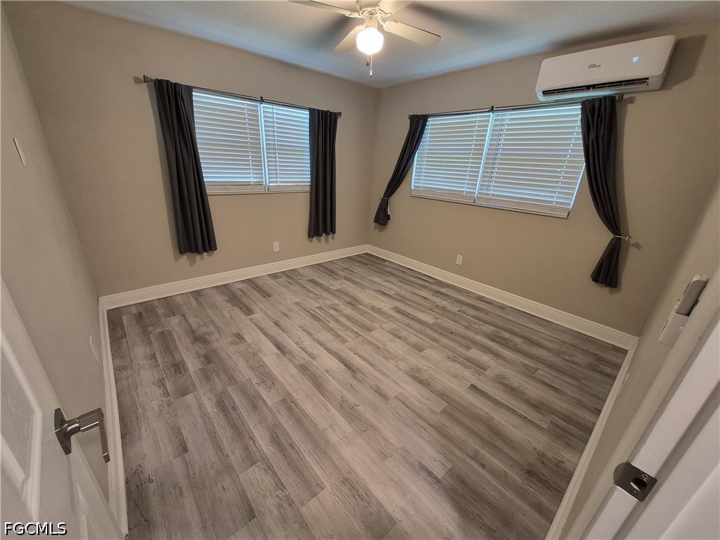 4 Bed Duplex for Sale in Cape Coral, photo 22