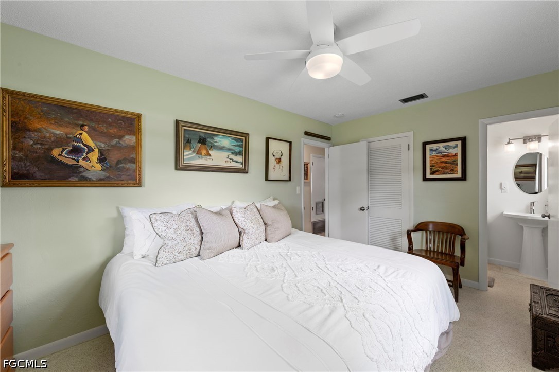 2 Bed SingleFamilyResidence for Sale in Wedgewood, photo 22