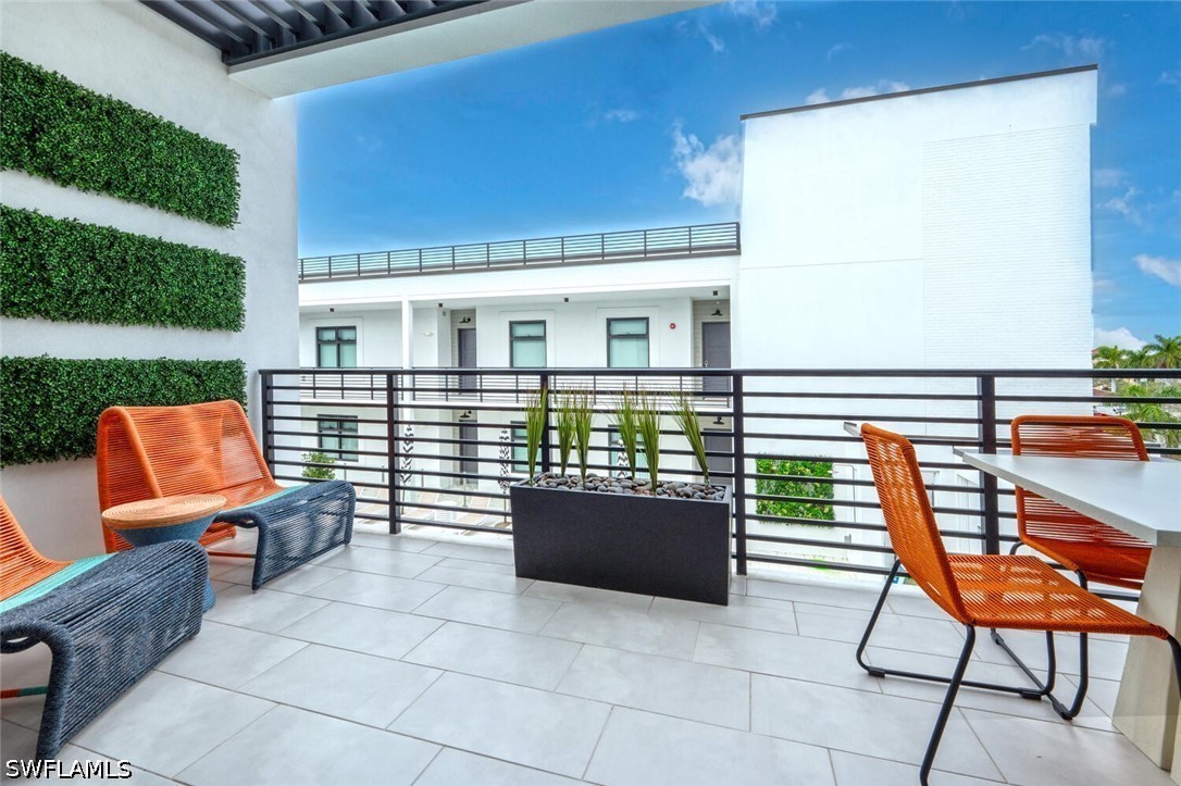 2 Bed Condominium for Sale in Naples, FL, $13,500 — photo 22