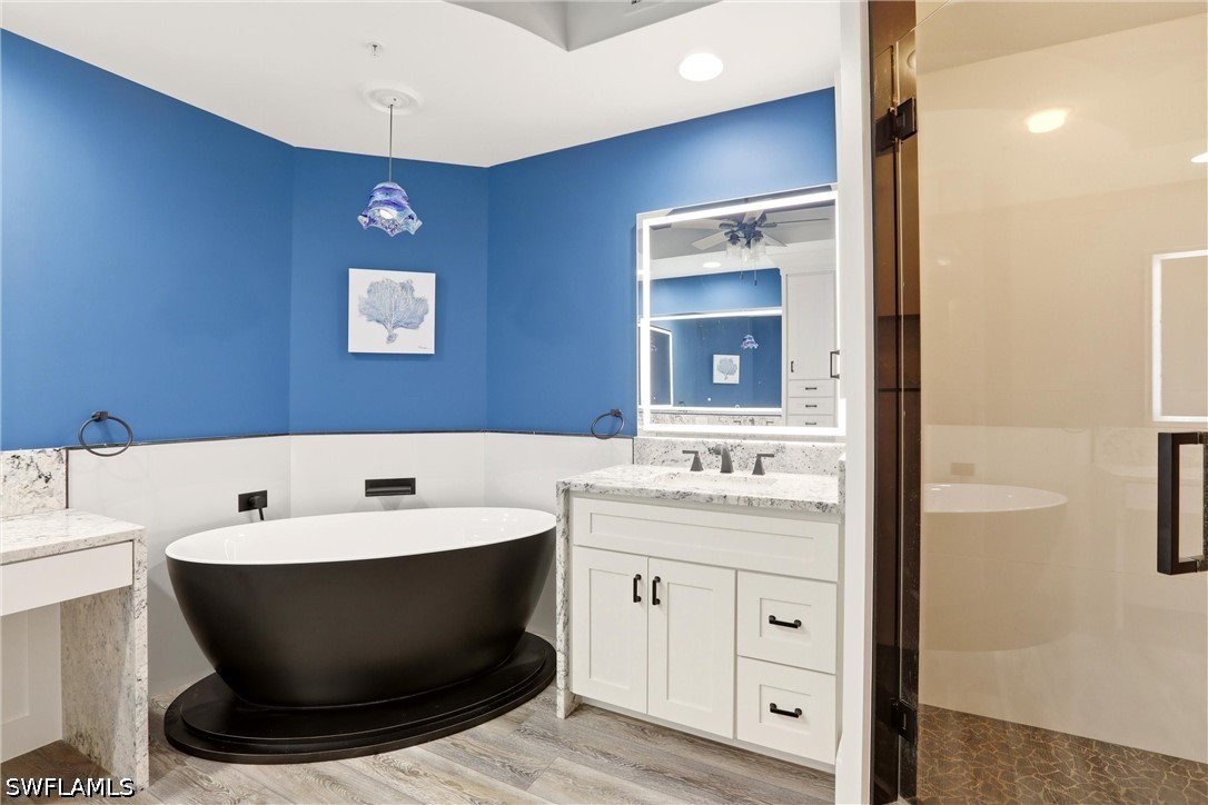 3 Bed Waterfront Home for Sale in Naples, FL, $1,075,000 — photo 22