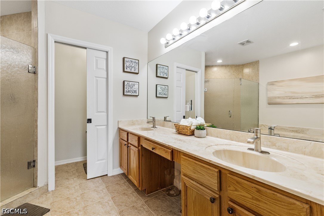 4 Bed Townhouse for Sale in Colonnade At Forum, FL, $289,900 — photo 22