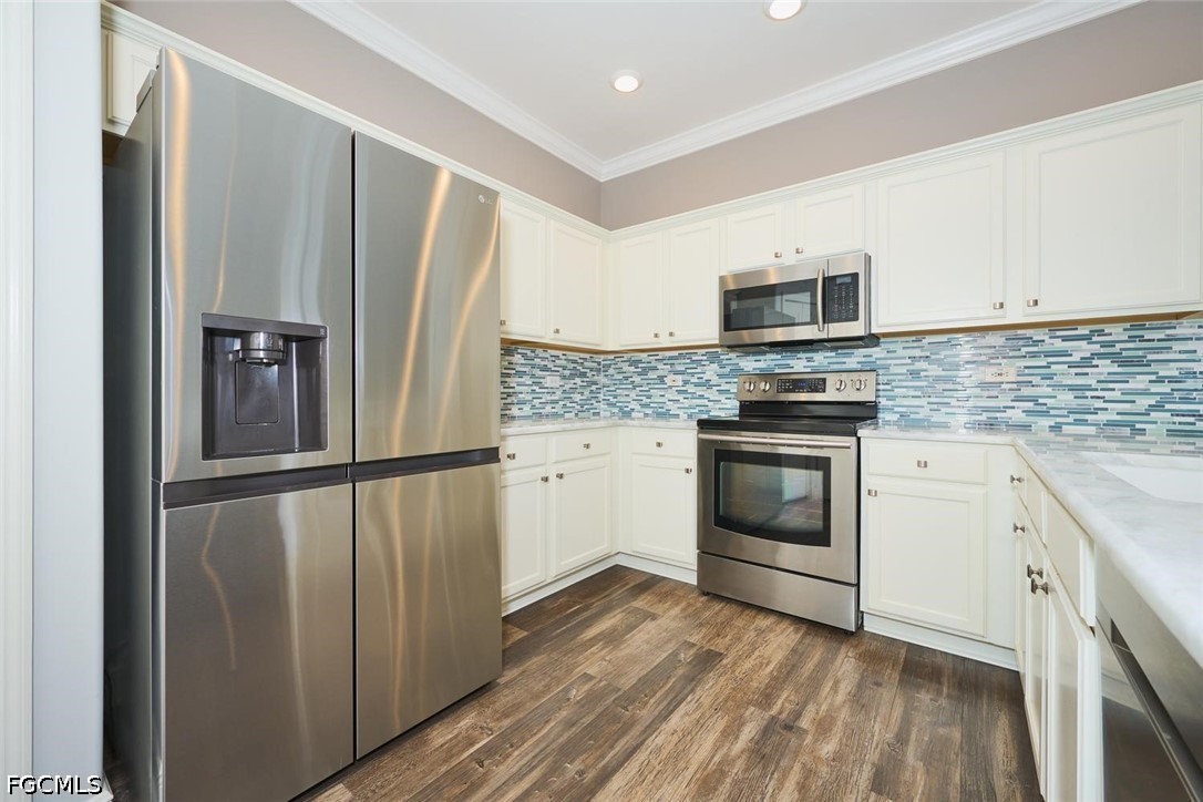 2 Bed Waterfront Home for Sale in Fort Myers, FL, $309,900 — photo 22