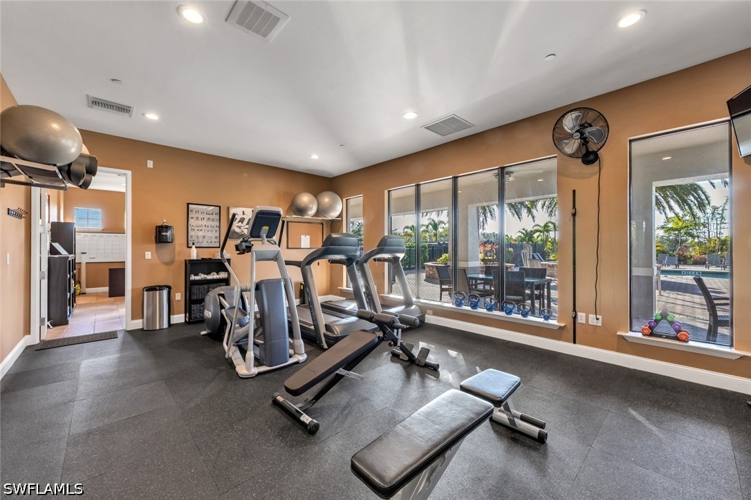Residential for Sale in Fort Myers, FL, $149,000 — photo 22