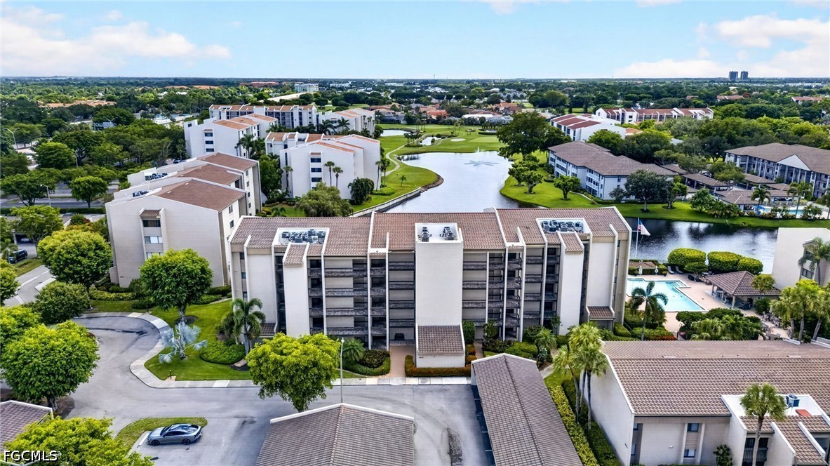 2 Bed Waterfront Home for Sale in Fort Myers, photo 22