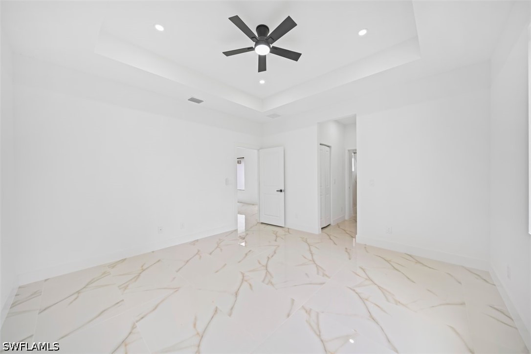 4 Bed SingleFamilyResidence for Sale in 900 Building, FL — photo 22