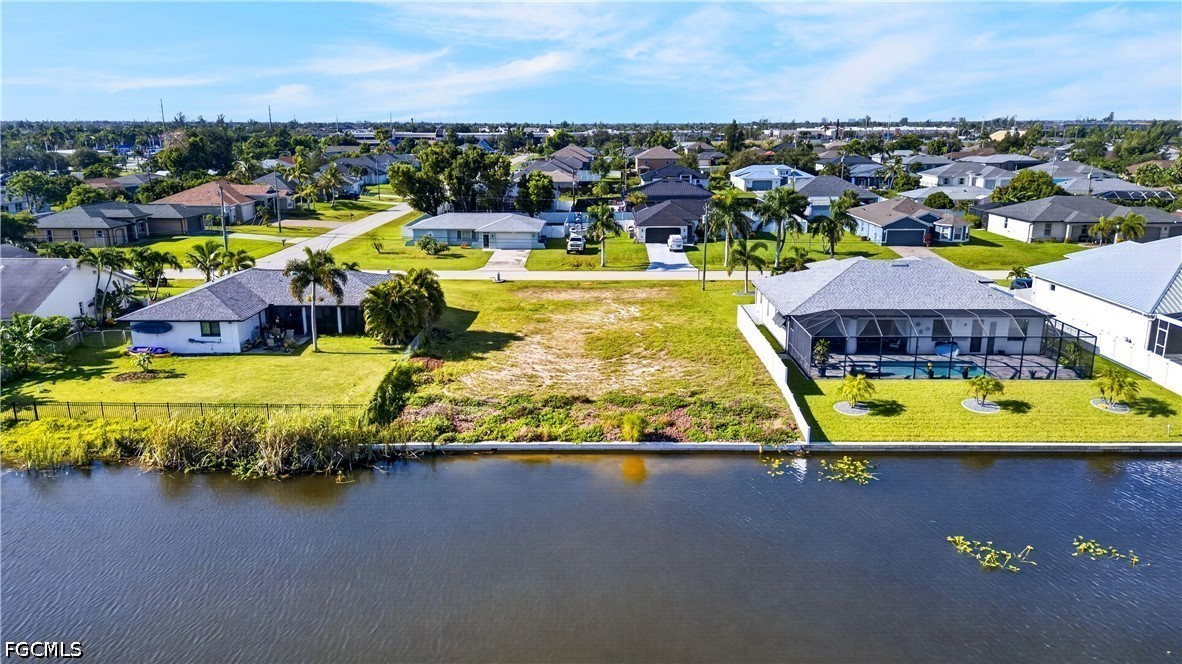 Waterfront Home for Sale in Cape Coral, photo 22