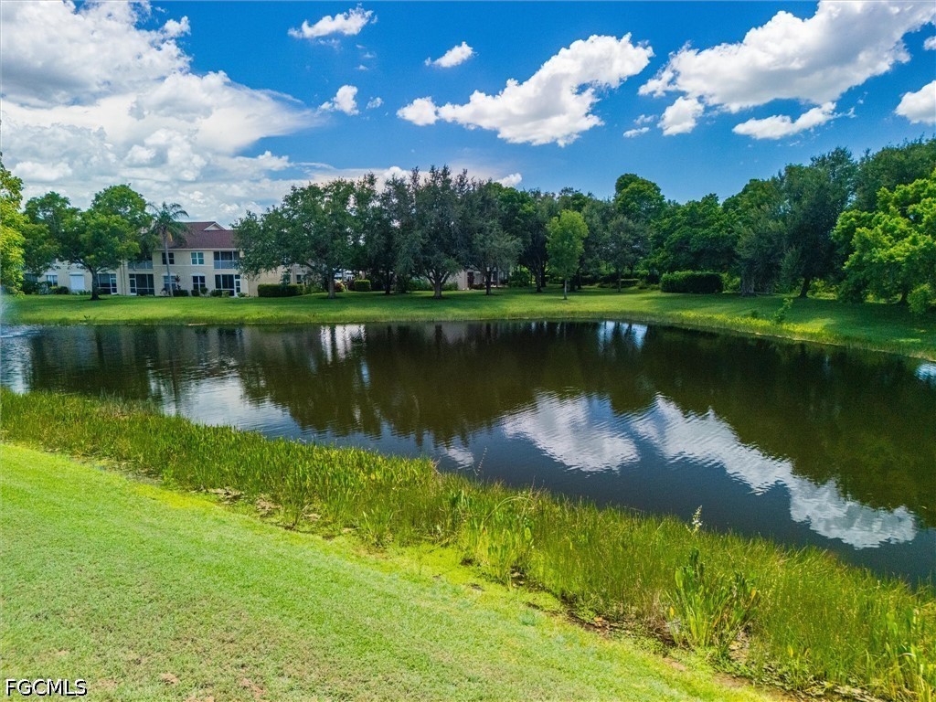 2 Bed Waterfront Home for Sale in Grandview, photo 22