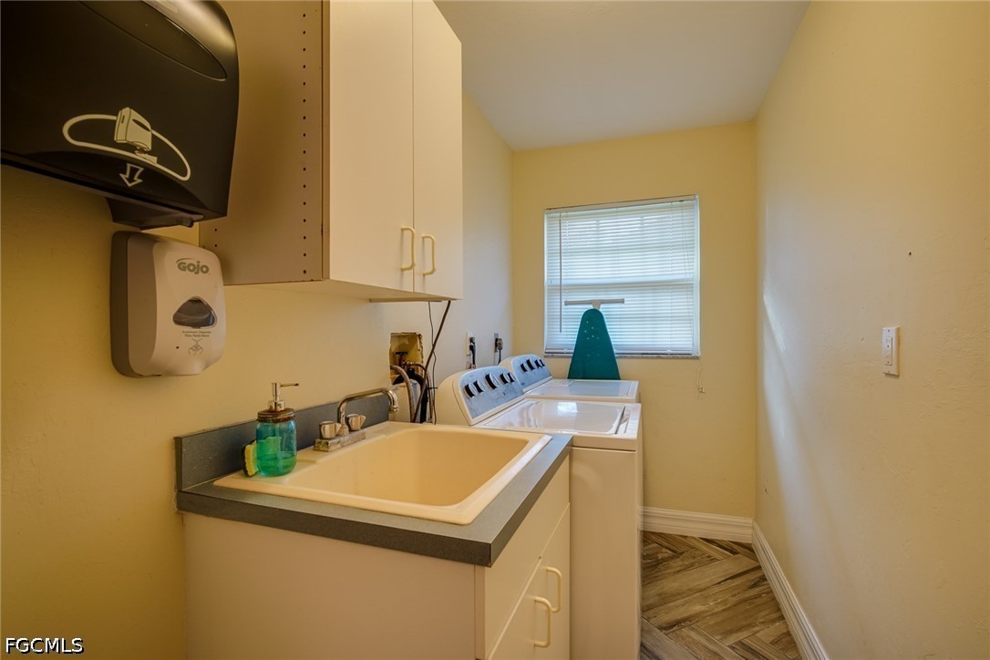 3 Bed SingleFamilyResidence for Sale in Banyan Cove, FL — photo 22