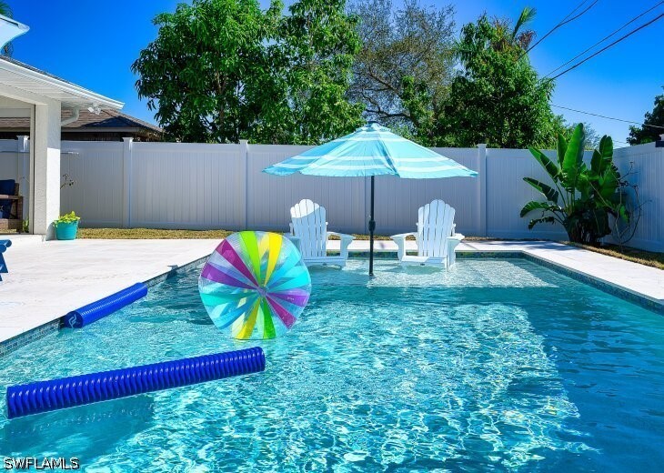3 Bed Pool Home for Sale in Naples Park, photo 22