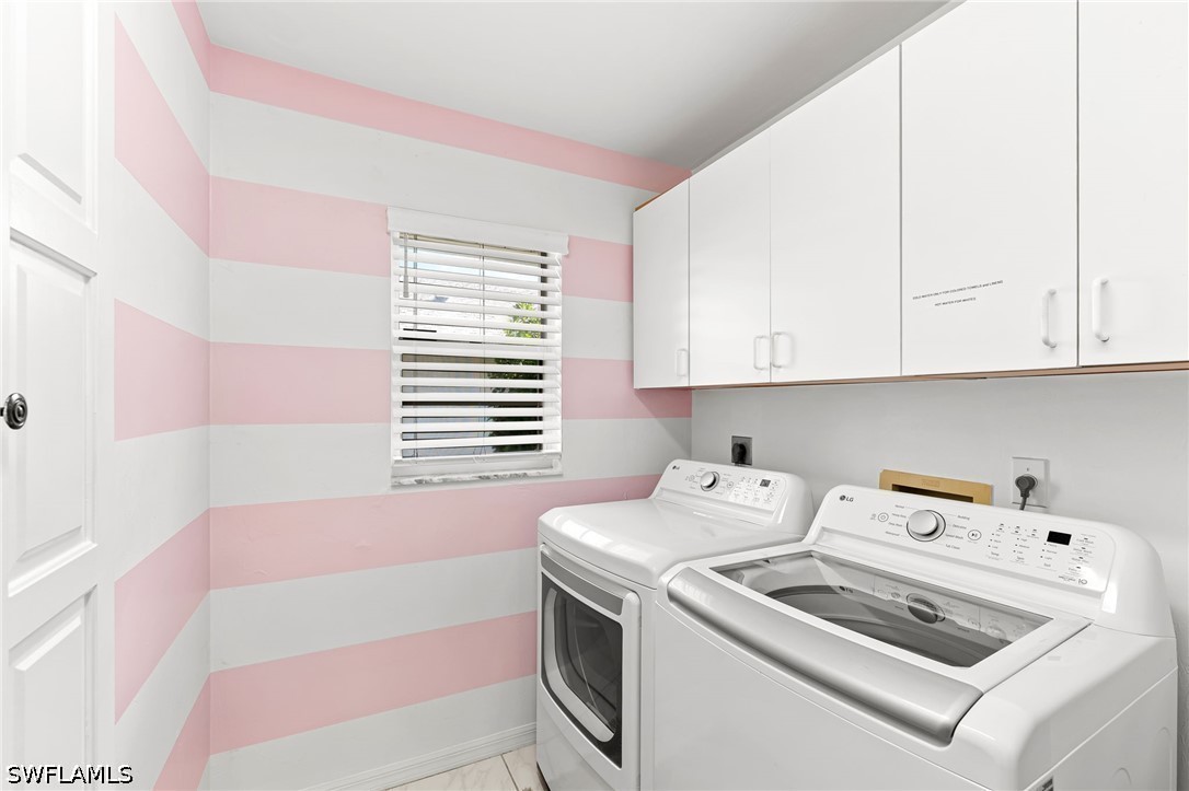 3 Bed Pool Home for Sale in Naples Park, photo 22