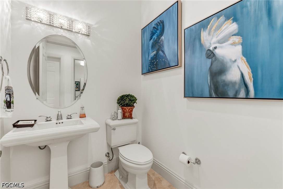 4 Bed Waterfront Home for Sale in Fort Myers, photo 22