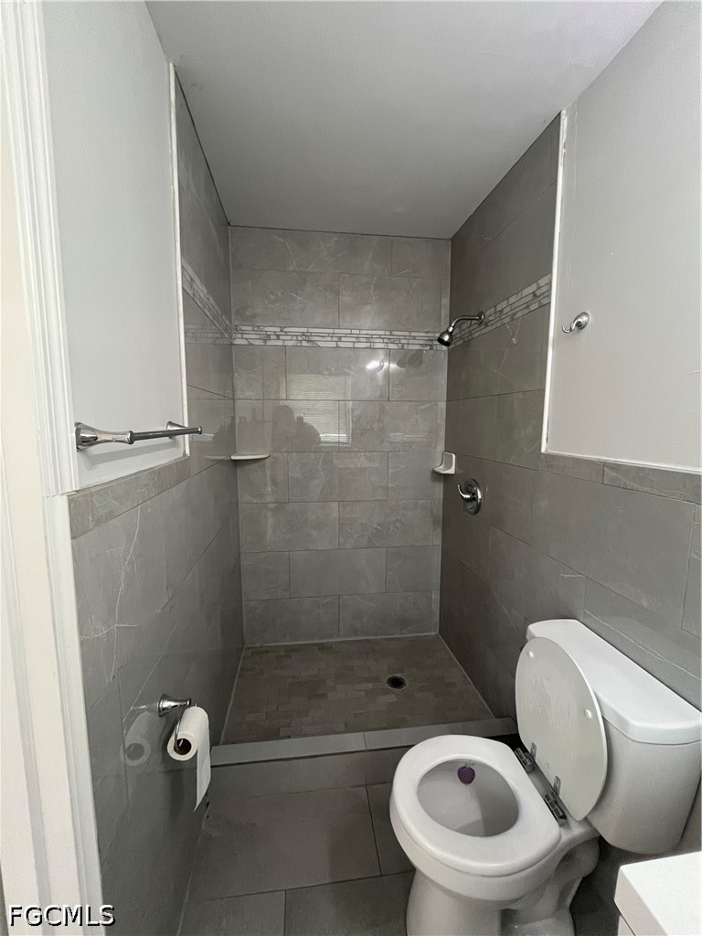 3 Bed SingleFamilyResidence for Sale in Fort Myers, photo 22