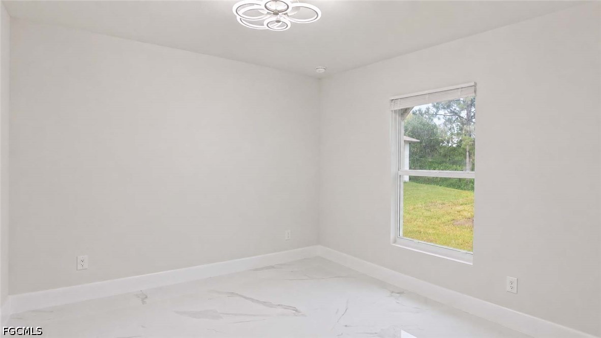3 Bed SingleFamilyResidence for Sale in Lehigh Acres, photo 22