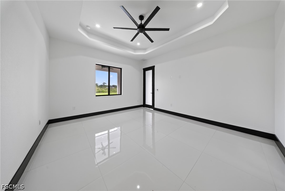 4 Bed SingleFamilyResidence for Sale in Lehigh Acres, photo 22