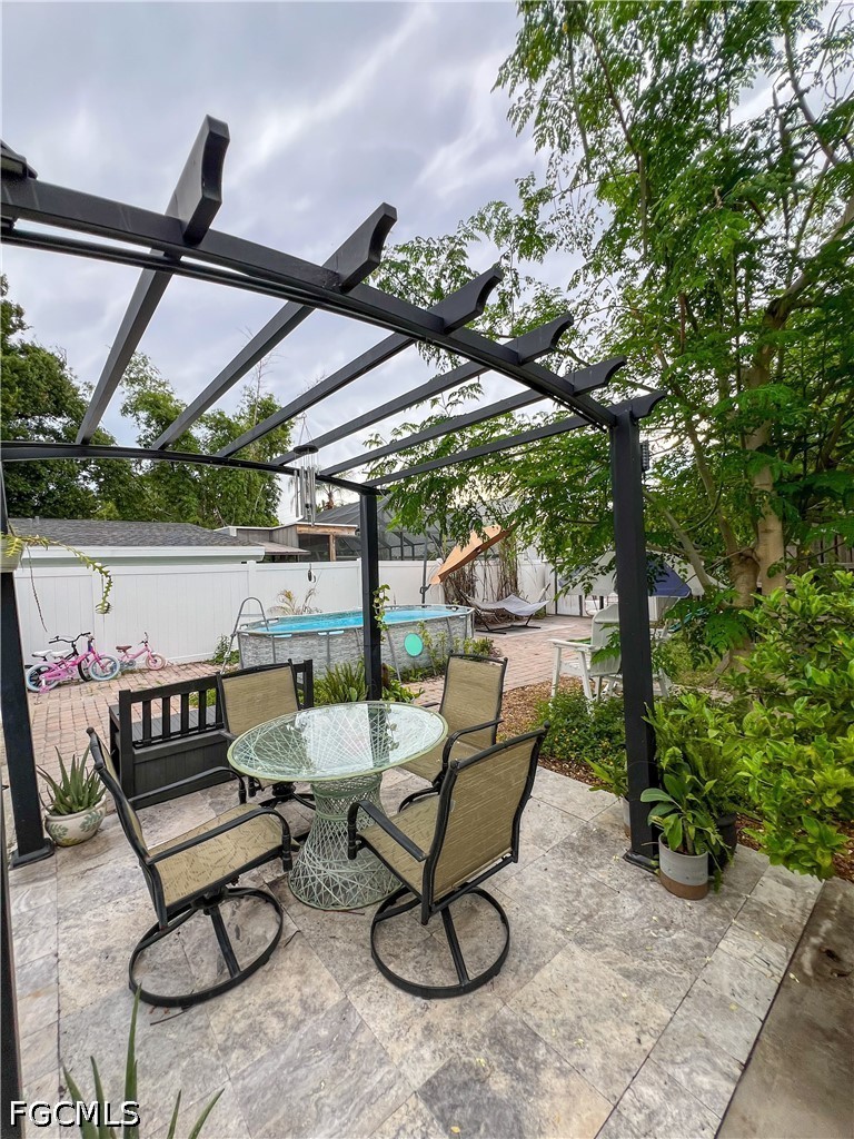 4 Bed Pool Home for Sale in Granada Terrace, photo 22