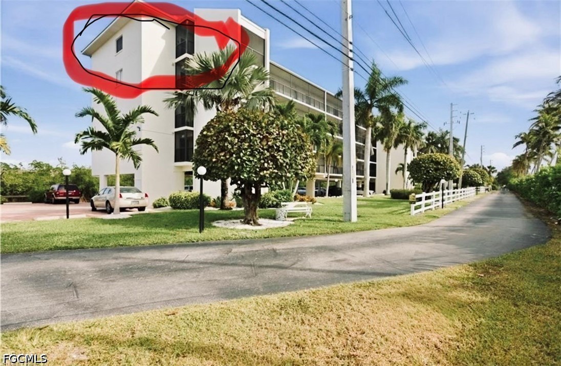 2 Bed Waterfront Home for Sale in Bonita Springs, photo 22