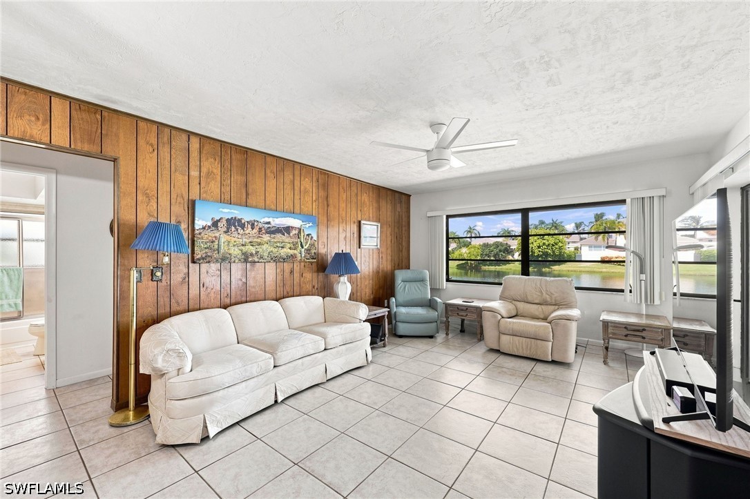3 Bed Pool Home for Sale in Park Shore, photo 22