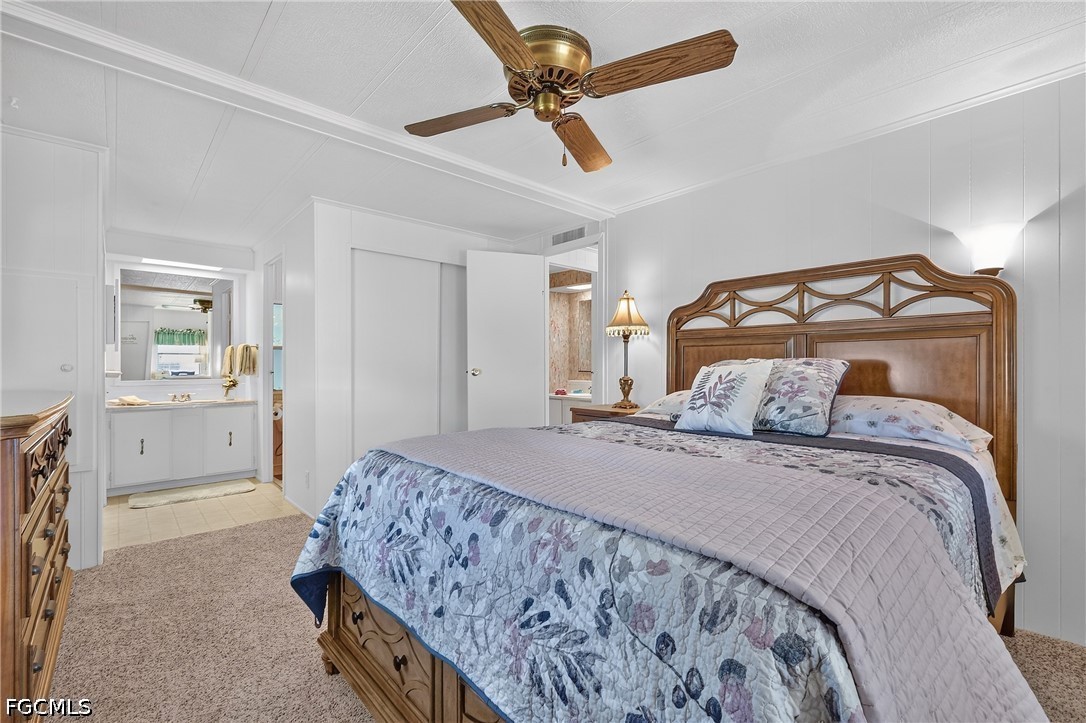 2 Bed ManufacturedHome for Sale in North Fort Myers, photo 22