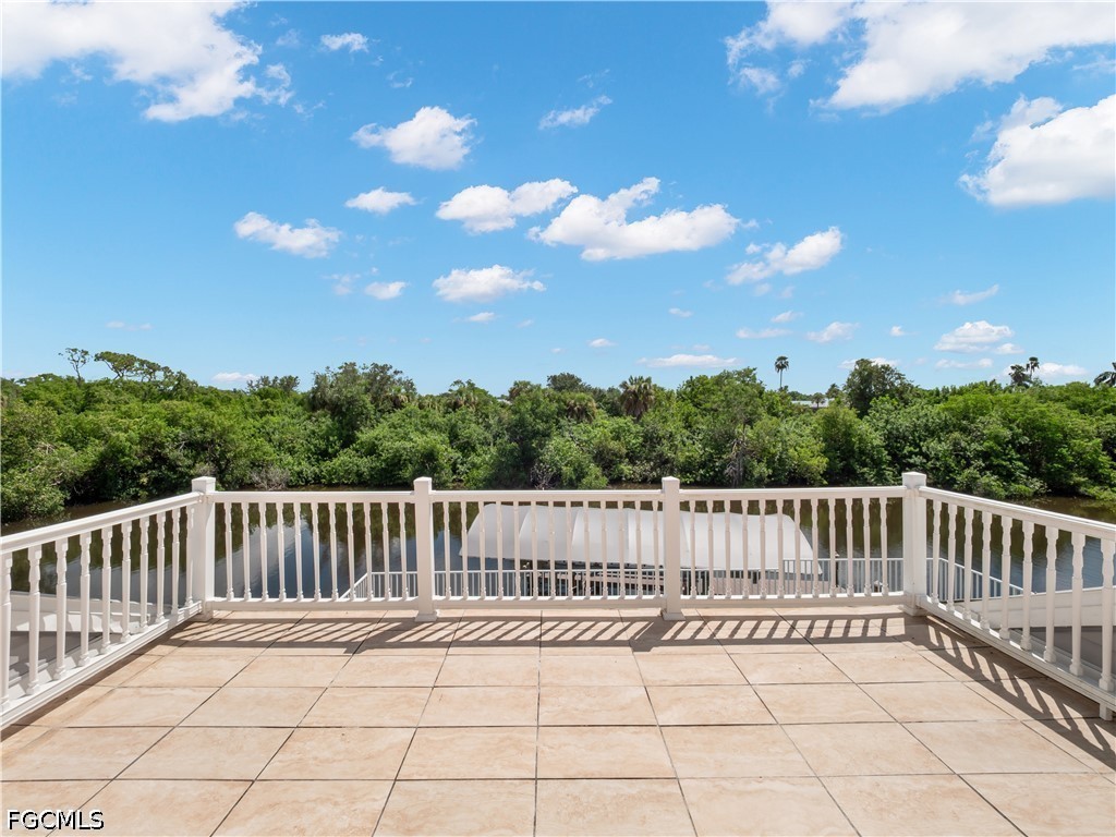 3 Bed Pool Home for Sale in Natoma Park, photo 22