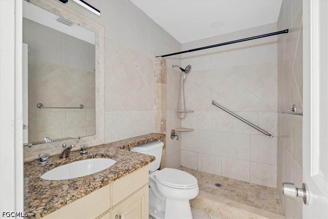 3 Bed Pool Home for Sale in Naples, photo 22
