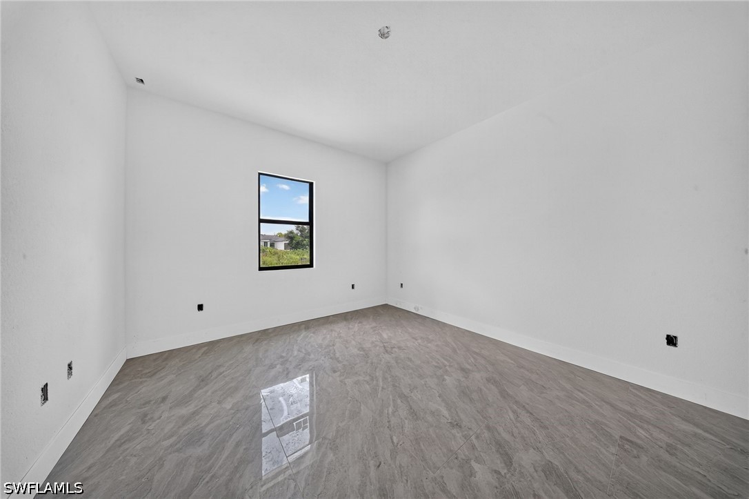 6 Bed Duplex for Sale in Lehigh Acres, photo 22