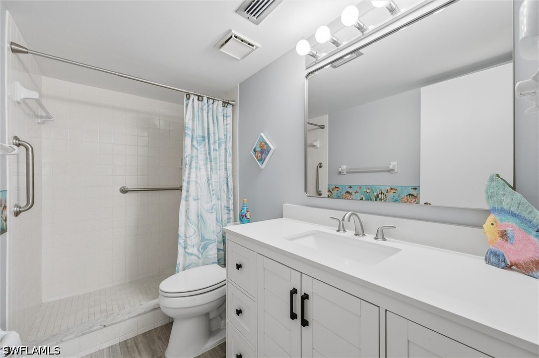 2 Bed Condominium for Sale in Augusta Court, photo 22