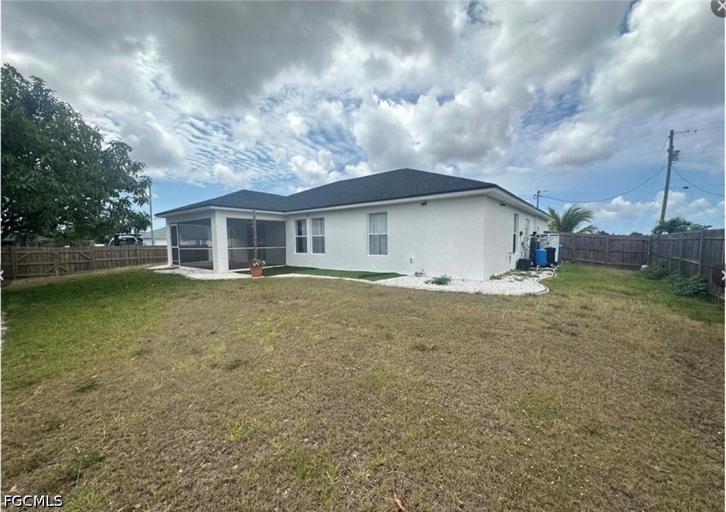 3 Bed SingleFamilyResidence for Sale in Cape Coral, photo 22